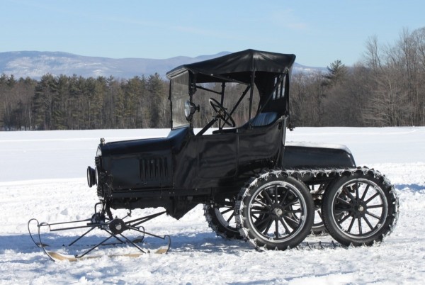 IMG_4409 -1920 Ford Roadster Snowmobile with original 1917 type skis.JPG