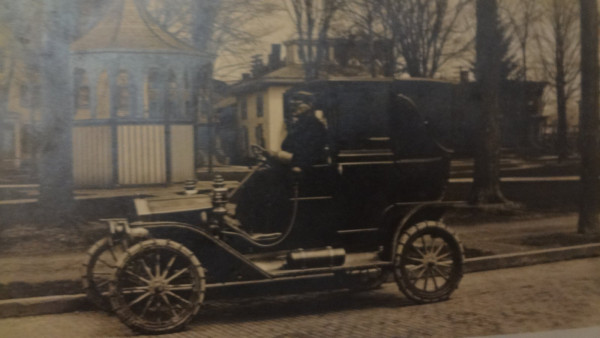 1909 T.JPG