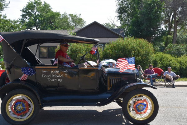 2020 Ft.Pierre parade.jpg