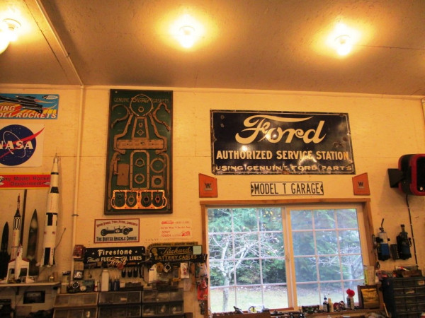 Ford gasket board & sign.JPG