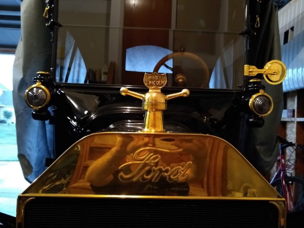 radiator cap.jpg