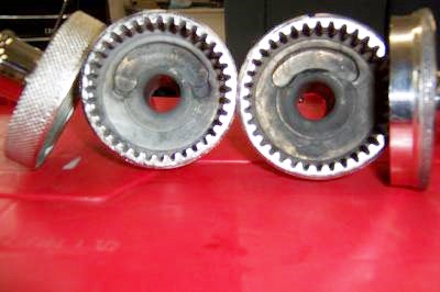 late and early gear housings with groove.jpg