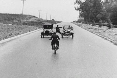 vintage-footage-1900-modelt-ford-driving-animated-gif-3.gif
