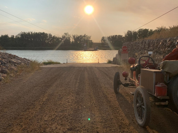 12 Waiting on Crowfoot Ferry.jpg