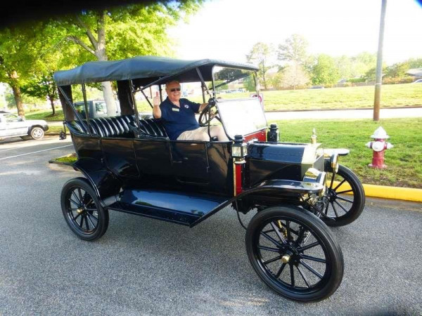 Terrys T resized for Model T forum.jpg