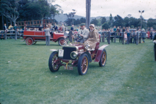 Old Cars (1).jpg