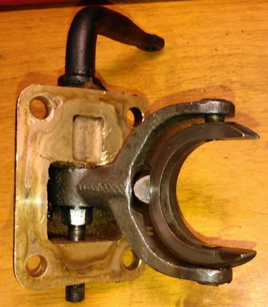 TT REAR END Ruckstell brass shift lock #1.jpg