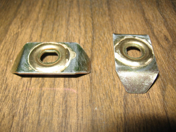 crazy_glued_grommets_on_bridge_washers.JPG