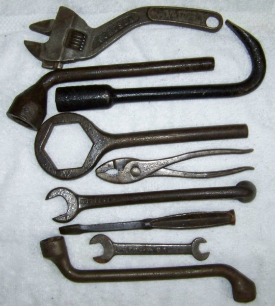 fordson tools.jpg