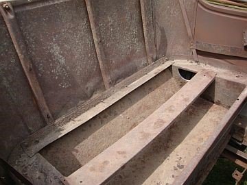 1919 rear seat tub 1.jpg