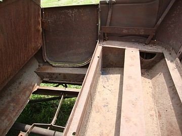 1919 rear seat tub 2.jpg