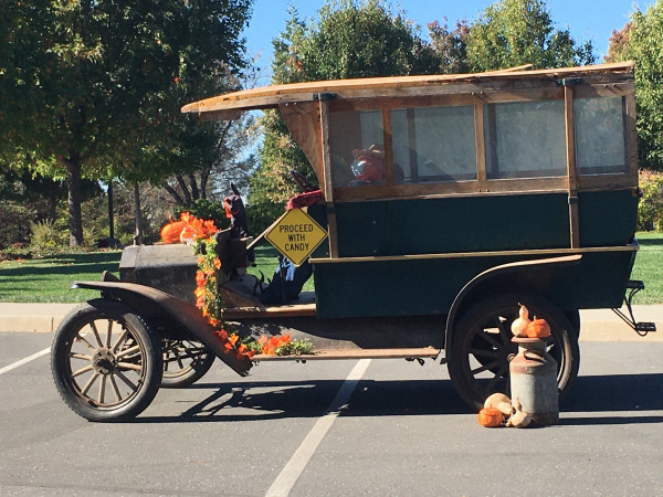 1912 Omnibus almost ready to have the restoration started.