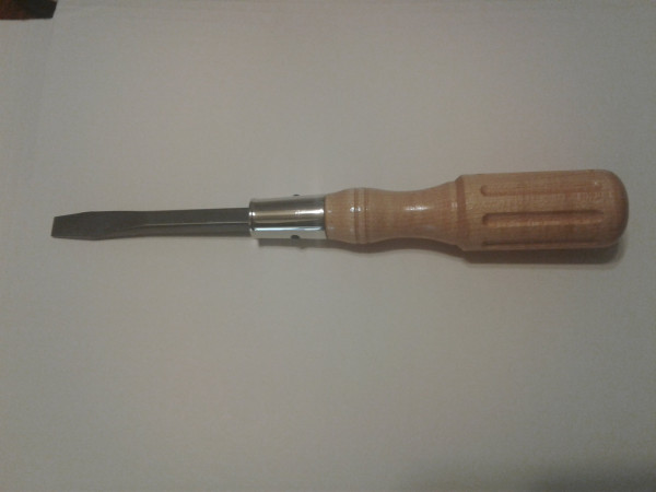 screwdriver a.jpg