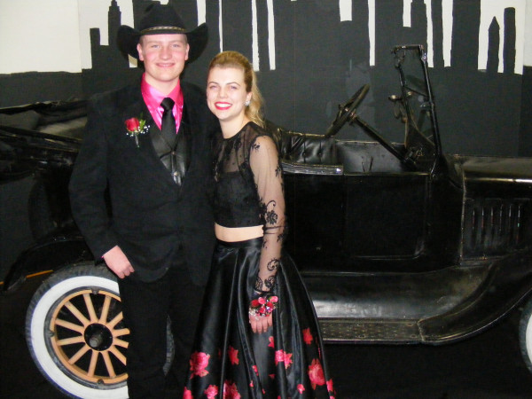 2018 3 16 prom and 290.JPG