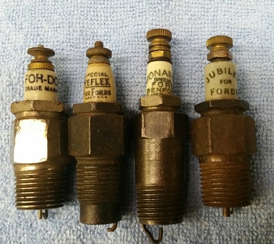 Ford 2.jpg