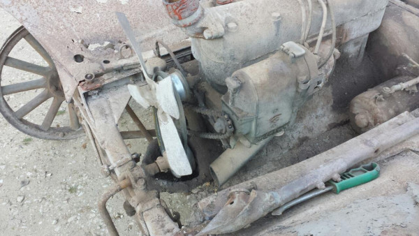 mag621602.jpg