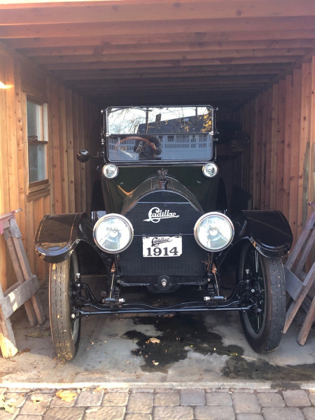 1914 cadillac license plate.jpg
