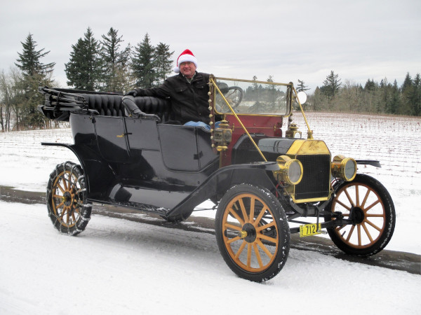 1911_Keith_in_snow_santa_hat_Jackson_rd_2_1_65.jpg