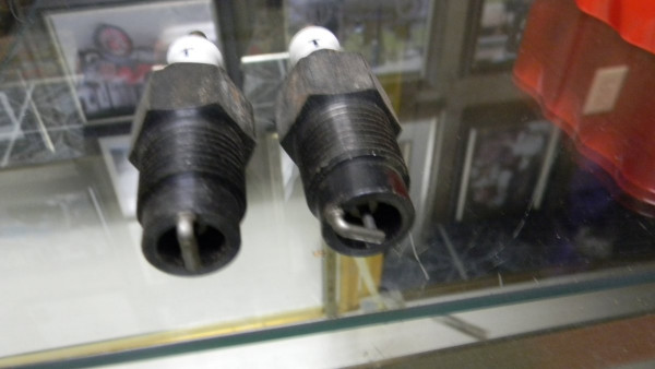 T PLUG 003.JPG