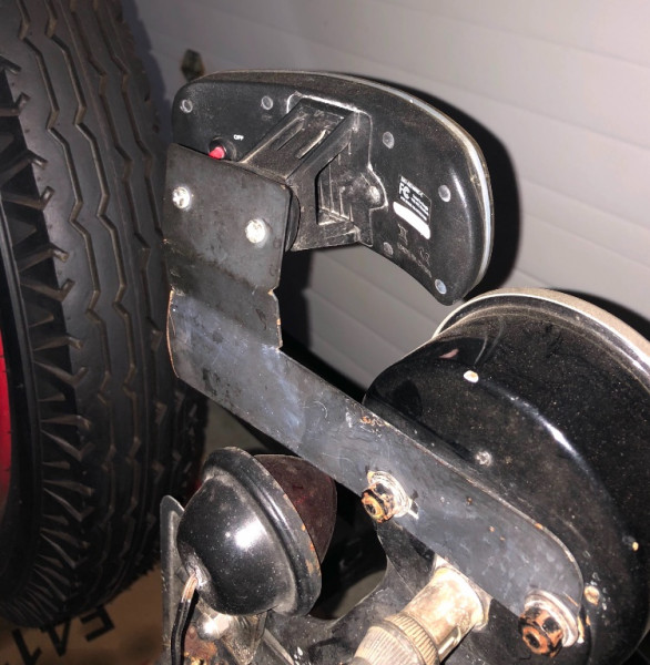 Mount turn signal.jpg