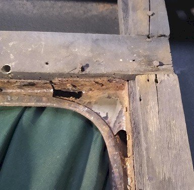 rear window brackets 1.jpg