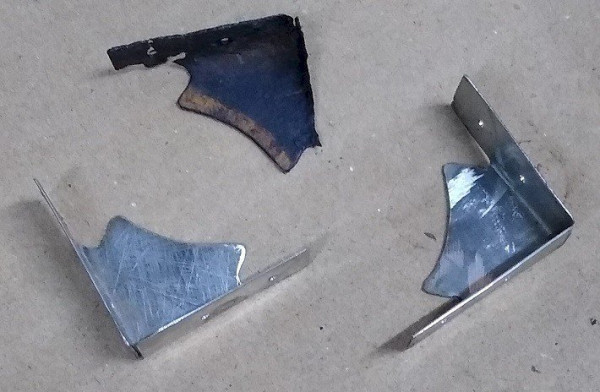 rear window brackets 2.jpg