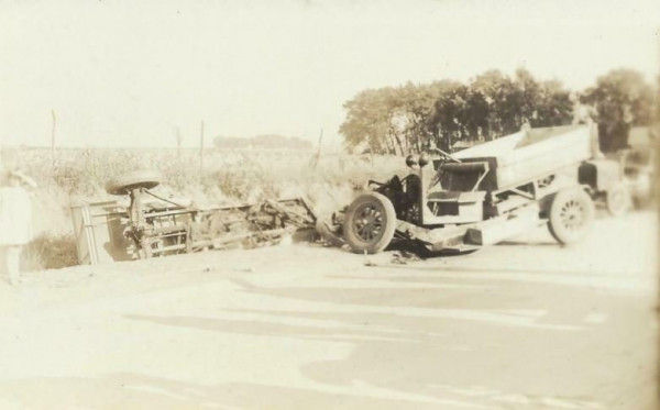wreck 2.JPG