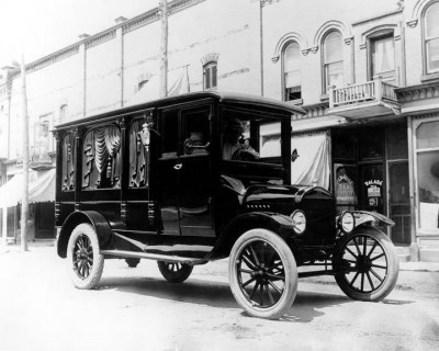hearse.jpg