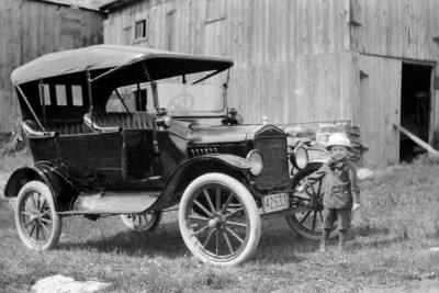 1917-Ford-Model-T.jpg