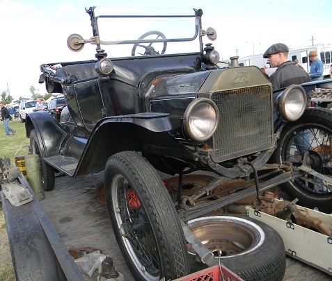 bakersfield-swap-meet-35.jpg