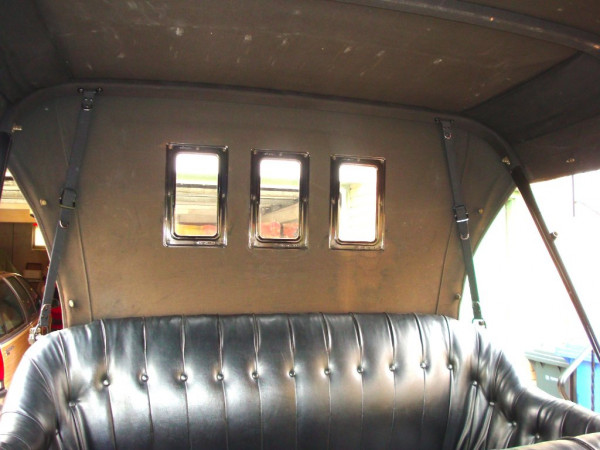 rear curtain.JPG