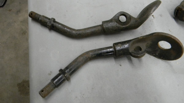 CENTER DR LEG 010.JPG