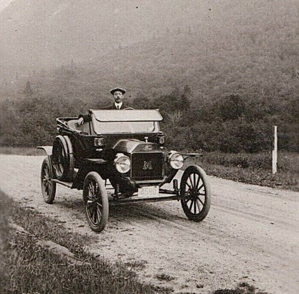 1913Trunaboutfront3.jpg