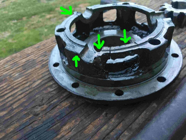 diffy.jpg (163.92 KiB) Viewed 3446 times cracked differential carrier