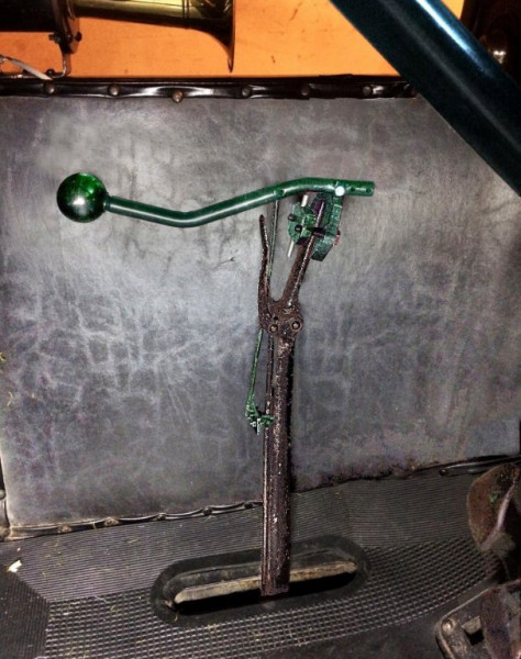 06 Lever w pedals green b.jpg