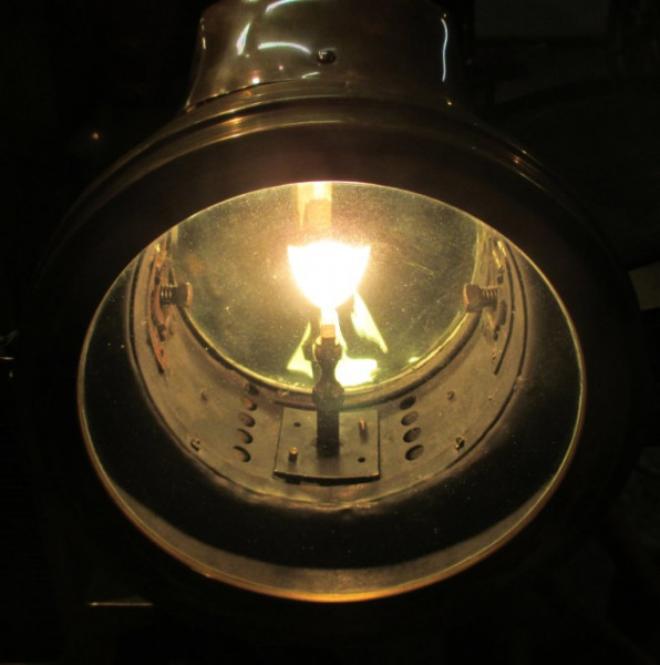 Headlamp on orig.jpg