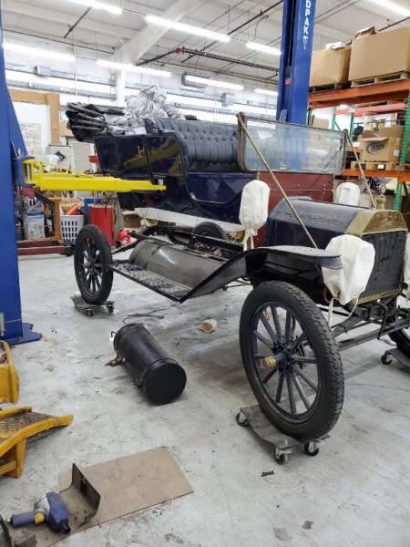 Model T Gas Tank Removal.jpg