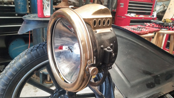 Lamp Side 1.JPG
