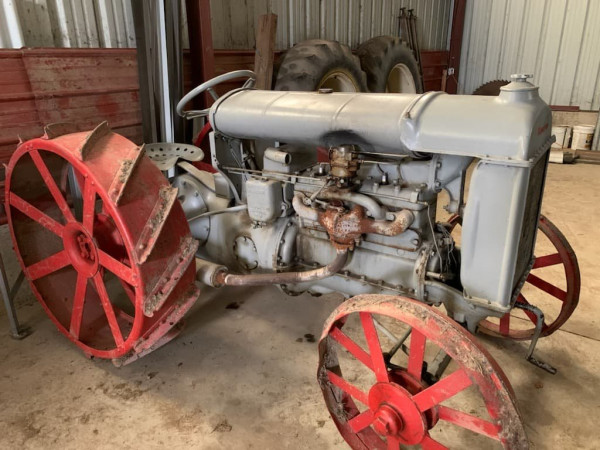 1924 Fordson 2.jpg