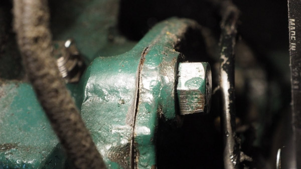 timing cover bolt 2.JPG