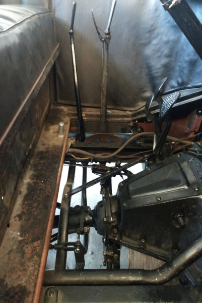 Lever in back, direct position.
