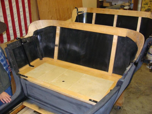 front seat cover closed smaller.jpg