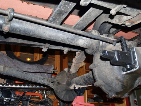 Rear Axle Views Oct 08 (4) (Large).JPG